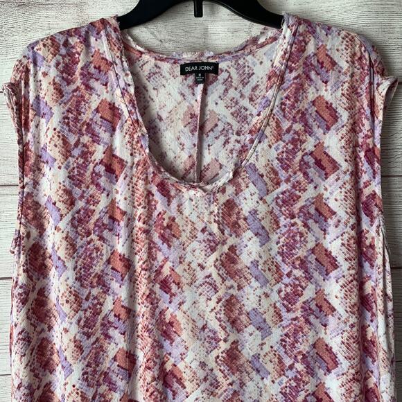 Dear John Pink Geometric Pattern Blouse Sleeveless Scoop Neckline Top Size M - Picture 2 of 15